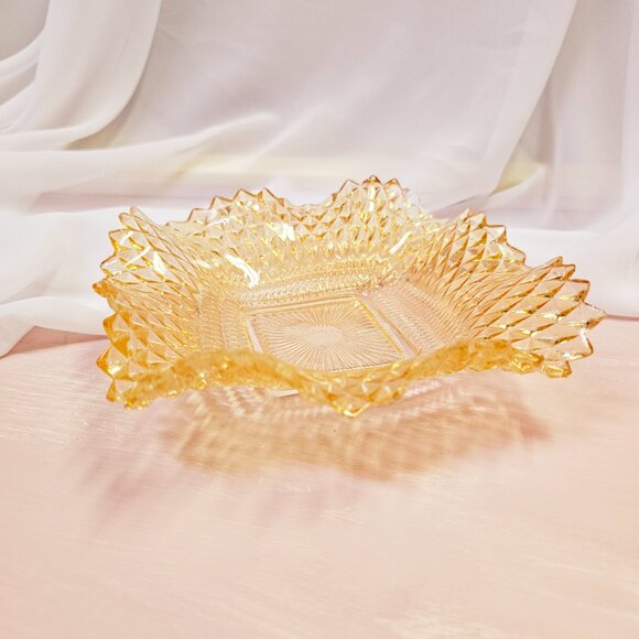 Peach Diamond Point Carnival Glass Ruffled Edge Candy Dish, Indiana Glass - Picture 3 of 8